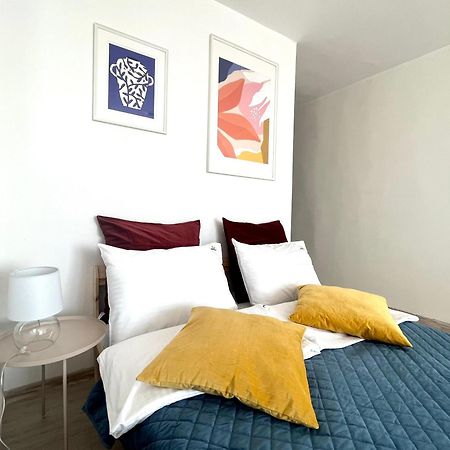 Agapella Apartamenty- Studio Arena Gdansk Luaran gambar